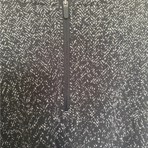 lululemon athletica Black and Gray Jacket - Picture 2 of 5